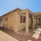 Maatskappy 5 beeld 33 ON FIRST Lodges in Johannesburg GP