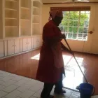 Maatskappy 3 beeld BUFF AND SHINE CLEANING Window Cleaning in Johannesburg GP