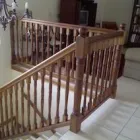 Business 4 image CUSTOM WOOD CRAFTSMAN Furniture in Krugersdorp GP