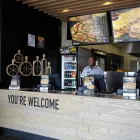 Maatskappy 3 beeld DEBONAIRS PIZZA Weekday special in Humansdorp EC