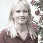 Maatskappy 1 beeld DIANNE MCCORMICK Therapist Services in Cape Town WC