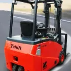 Maatskappy 5 beeld FORKMAN tow tractor in Pretoria GP
