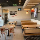 Maatskappy 2 beeld KFC CHUMA MALL Fried Chicken Restaurant in Johannesburg GP