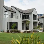 Maatskappy 5 beeld LARA HOOD ARCHITECT Waterfall Estate in Sandton GP
