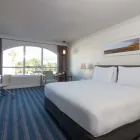 Business 9 image RADISSON BLU HOTEL WATERFRONT, CAPETOWN Radisson Blu in Cape Town WC