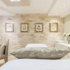 Maatskappy 3 beeld SKIN RENEWAL (CONSTANTIA) www Skinonline.Co.Za in Constantia NC