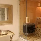 Business 6 image SKIN RENEWAL (FOURWAYS) www Skinonline.Co.Za in Four Ways GP