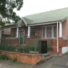 Maatskappy 1 beeld THE BEETLE INN Guest Houses in Pietermaritzburg KZN