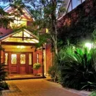 Maatskappy 2 beeld THE WOODPECKER INN GUEST HOUSE PRETORIA Woodpecker Inn in Pretoria GP