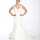 Maatskappy 4 beeld URBAN BRIDE Wedding Dresses in Cape Town WC