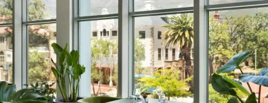 Maatskappy 10 beeld 15 ON ORANGE HOTEL, AUTOGRAPH COLLECTION protea hotels african pride in Cape Town WC