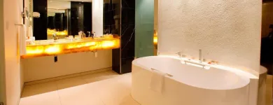 Maatskappy 17 beeld 15 ON ORANGE HOTEL, AUTOGRAPH COLLECTION protea hotels african pride in Cape Town WC