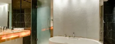 Maatskappy 46 beeld 15 ON ORANGE HOTEL, AUTOGRAPH COLLECTION protea hotels african pride in Cape Town WC