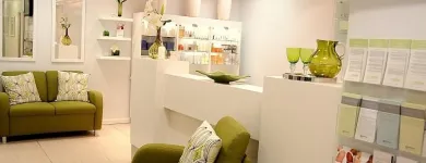 Maatskappy 3 beeld SKIN RENEWAL (IRENE) www Skinonline.Co.Za in Pretoria GP