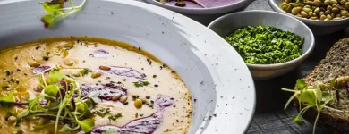 Maatskappy 4 beeld THE BLUE CRANE RESTAURANT AND BAR Tourists in Pretoria GP