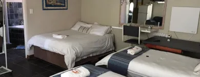 Maatskappy 9 beeld TRAVELLERS NEST GUEST HOUSE Sleepover in Centurion GP