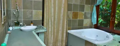 Business 1 image WILLINGA LODGE Lodge in Hartbeespoort NW