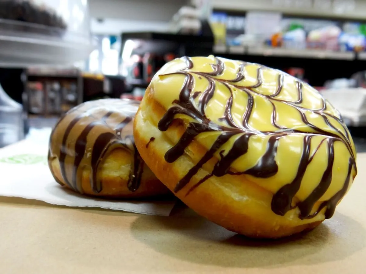 Maatskappy 8 beeld FRESHSTOP AT CALTEX LA ROCHE