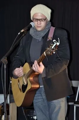 Maatskappy 2 beeld NS INSPIRE CREATIVITY. MUSIC SINGING, DRAMA, PUBLIC SPEAKING & ART LESSONS