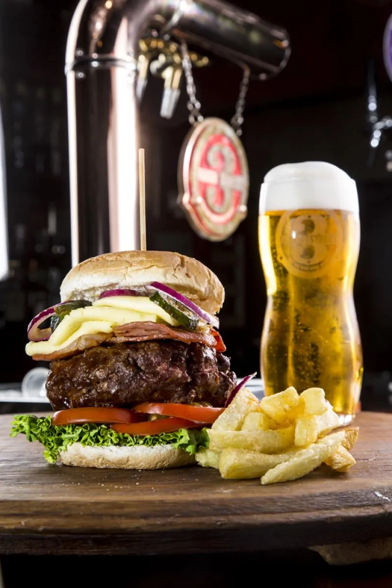 Maatskappy 1 beeld THE BLUE CRANE RESTAURANT AND BAR