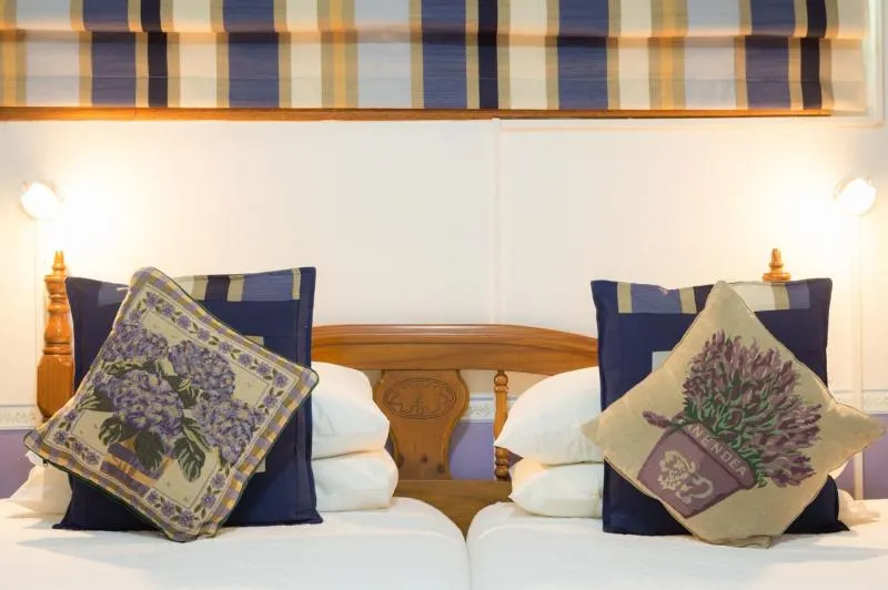 Maatskappy 10 beeld JEAN-LEE B&B AND SELF-CATERING